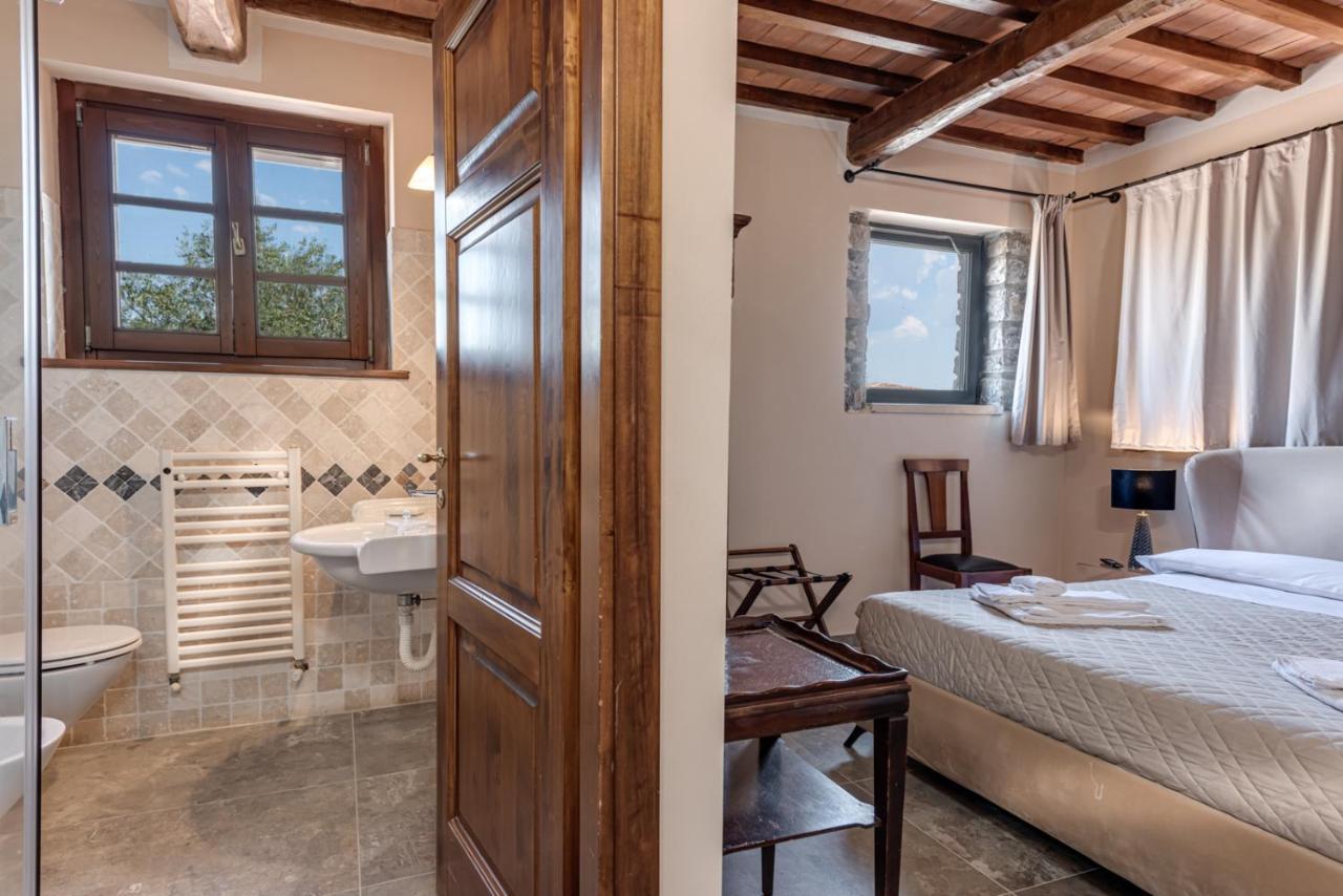 Вилла Relais Le Ginestre Сатурния Экстерьер фото